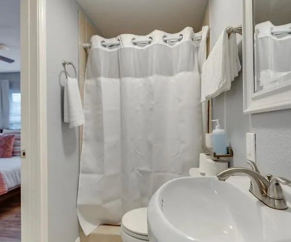 Appartement Modern And Spacious Minutes To Fw And Stockyards Fort Worth