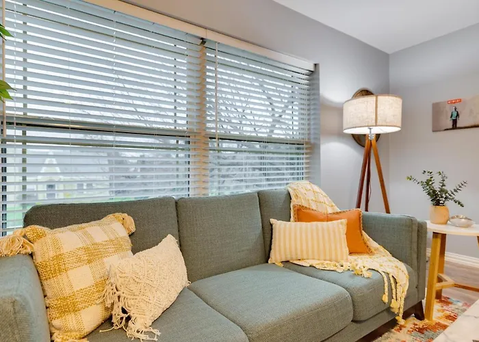 Modern And Spacious Minutes To Fw And Stockyards